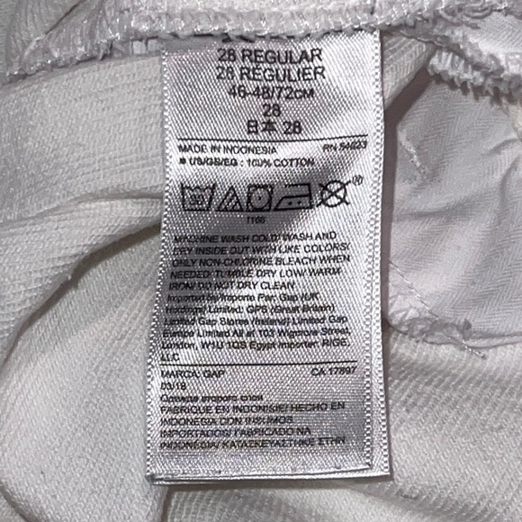 GAP Optic White Belted A-Line Raw Hem Jean Skirt Size 28R - Picture 8 of 9